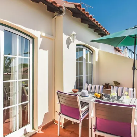 Spacious 3br In Vilamoura Old Village With Rooftop Bbq, Pools & Panoramic Views * Картейра